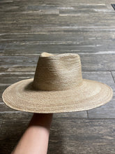 Load image into Gallery viewer, Cabana Hat
